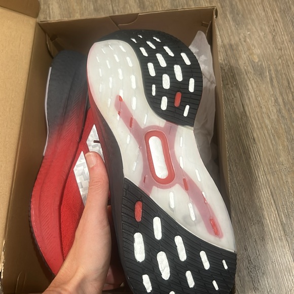 Adidas Mahomes Ultraboost - Picture 2 of 4